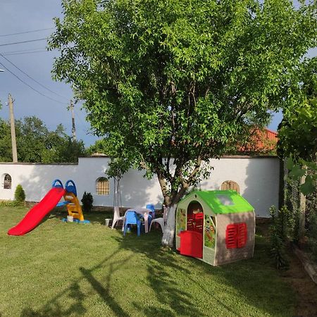 Guesthouse Oasis-Szabła Zewnętrze zdjęcie