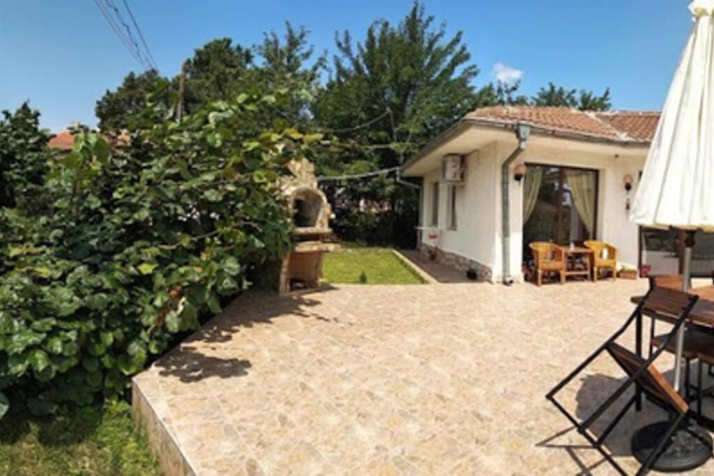 Guesthouse Oasis-Szabła Zewnętrze zdjęcie