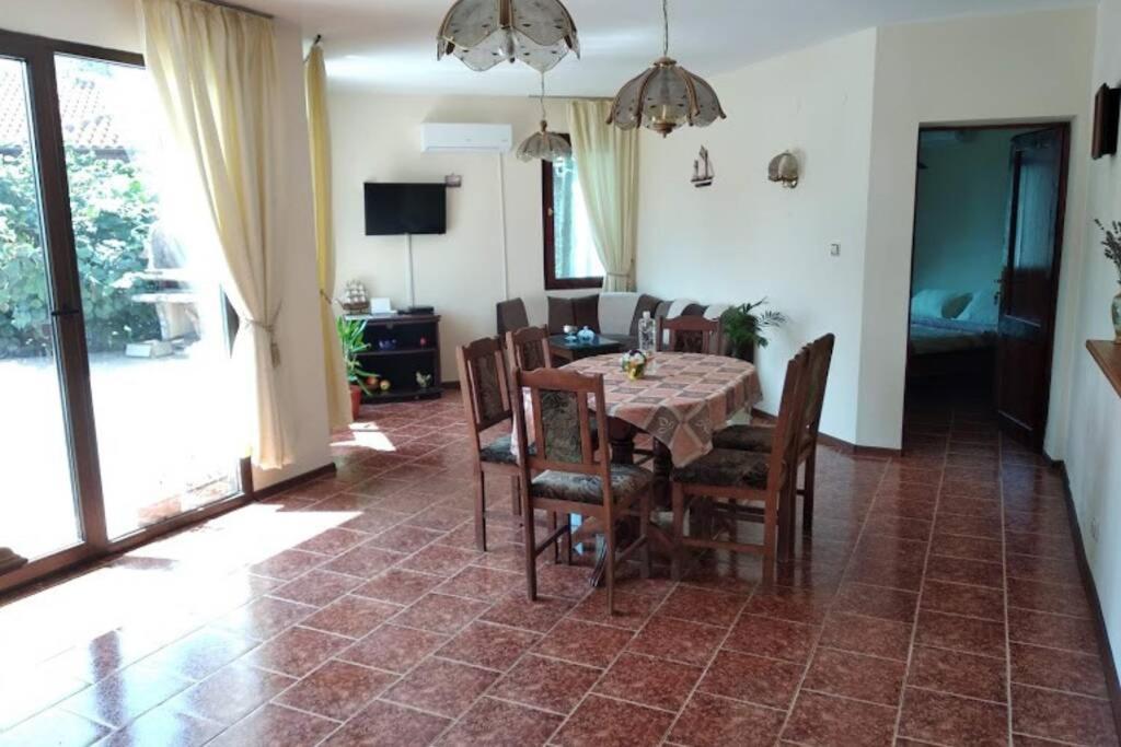 Guesthouse Oasis-Szabła Zewnętrze zdjęcie
