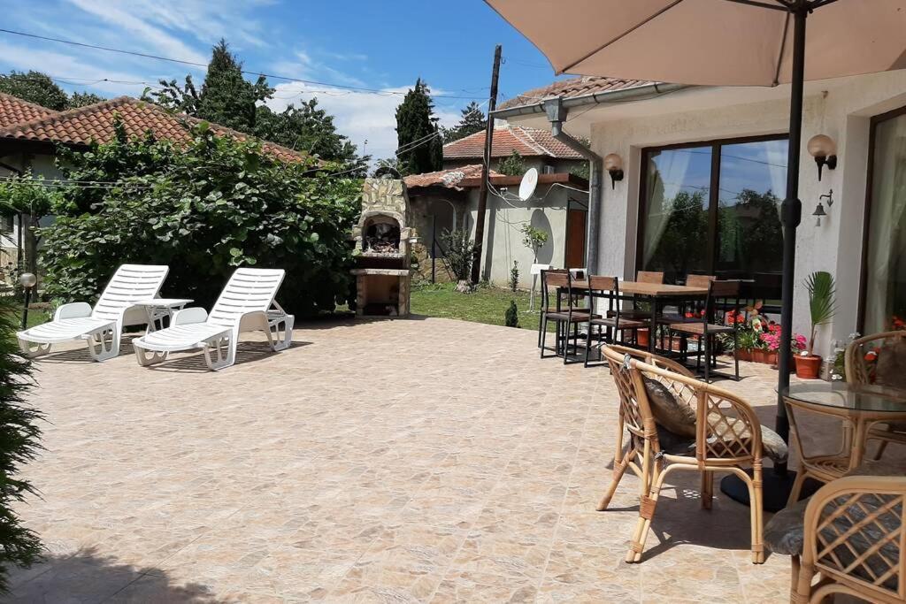 Guesthouse Oasis-Szabła Zewnętrze zdjęcie