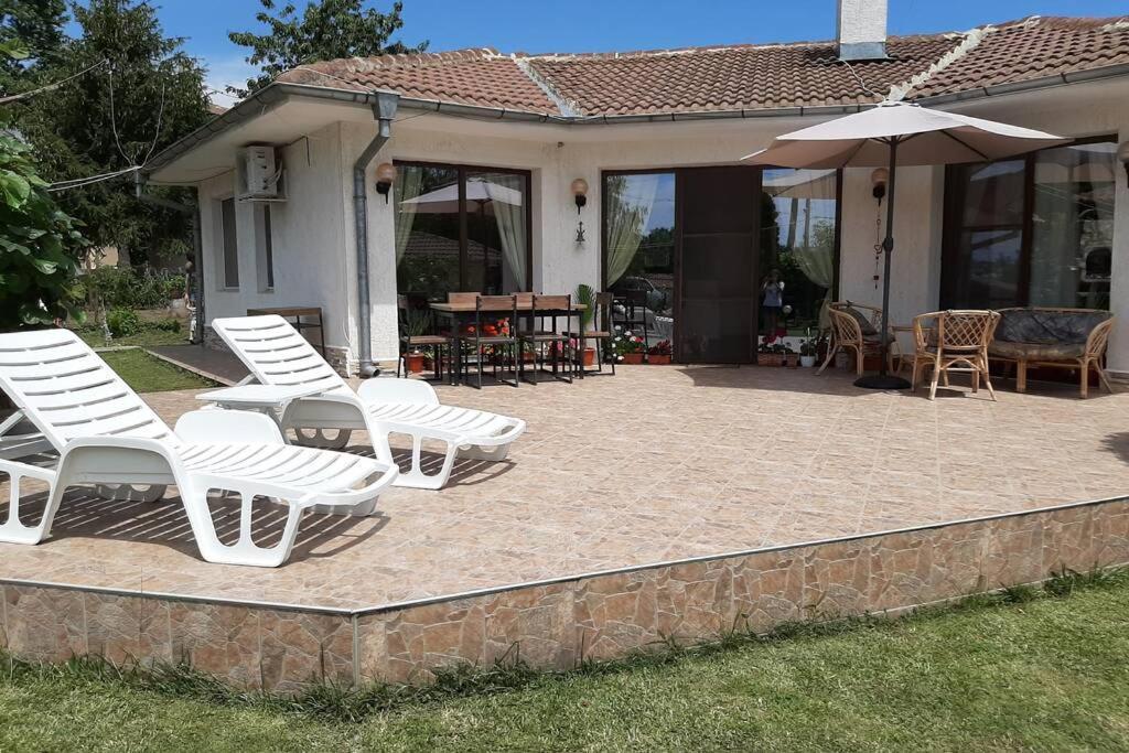 Guesthouse Oasis-Szabła Zewnętrze zdjęcie